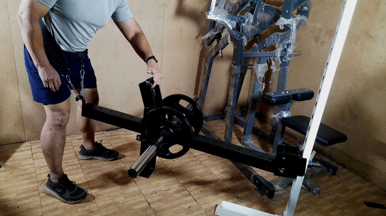 belt squat attachment with jack upright