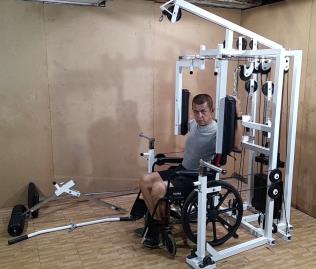 Vertical Fly on Multi-Gym for Wheelchair  เวทเทรนนิ่ง บนรถเข็นวีลแชร์ 